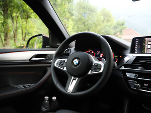 2019xDrive 30i M\(yn)(dng)b п؅^(q)