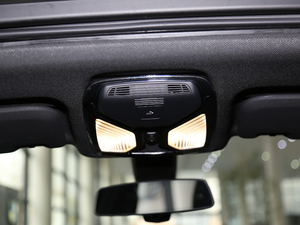 2019xDrive 25i M\b g