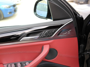 2019xDrive 25i M\b g