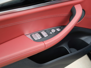 2019xDrive 25i M\(yn)(dng)b {܇ƅ^(q)	