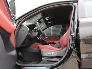 2019xDrive 25i M\b ǰſg