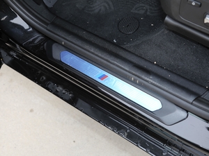 2019xDrive 25i M\b g