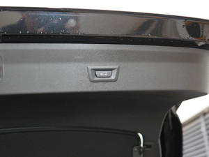 2019xDrive 25i M\b g