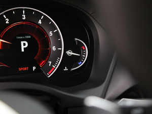 2019xDrive 25i M\b п؅^