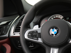 2019xDrive 25i M\b п؅^