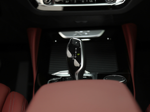 2019xDrive 25i M\(yn)(dng)b п؅^(q)