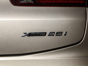 2019xDrive 25i MԽҰb ^