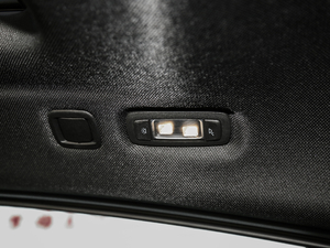 2019xDrive 25i MԽҰb g