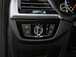 2019xDrive 25i MԽҰb п؅^(q)