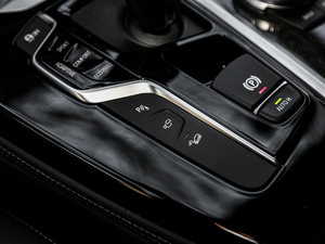 2019xDrive 25i MԽҰb п؅^(q)