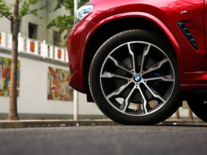 2019xDrive 30i M\b ^