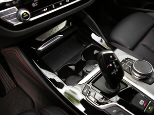 2019xDrive 30i M\b g