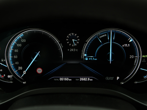 2019xDrive 30i M\b п؅^