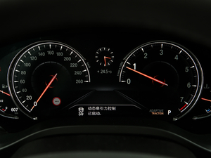 2019xDrive 30i M\b п؅^