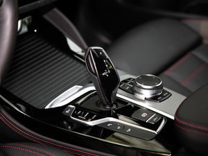 2019xDrive 30i M\b QU