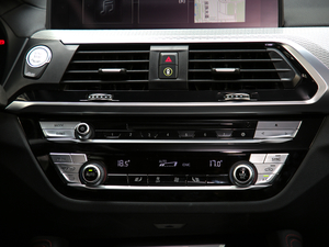 2019xDrive 30i M\b {