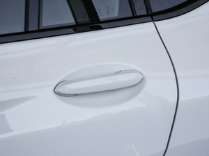 2019xDrive 25i M\b ^