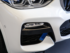 2019xDrive 25i M\b ^