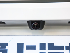 2019xDrive 25i M\b ^