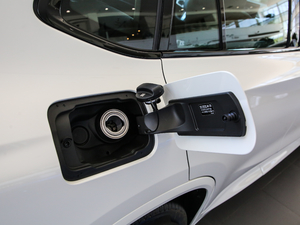 2019xDrive 25i M\b w