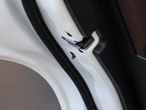 2019xDrive 25i M\b g