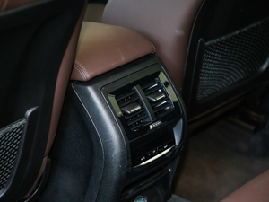 2019xDrive 25i M\b g