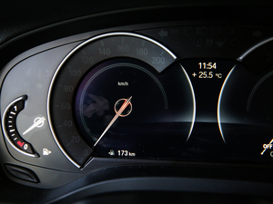 2019xDrive 25i M\b п؅^