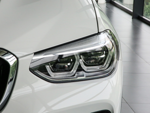 2019xDrive 25i MԽҰb 