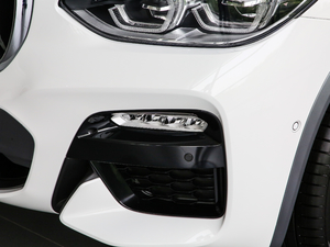 2019xDrive 25i MԽҰb ^