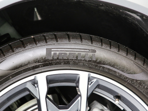 2019xDrive 25i MԽҰb ݆̥Ʒ