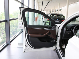 2019xDrive 25i MԽҰb {λ܇(ch)T(mn)