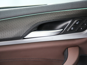 2019xDrive 25i MԽҰb g