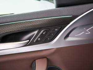 2019xDrive 25i MԽҰb g