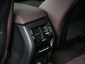 2019xDrive 25i MԽҰb g