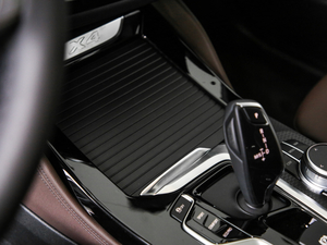 2019xDrive 25i MԽҰb п؅^