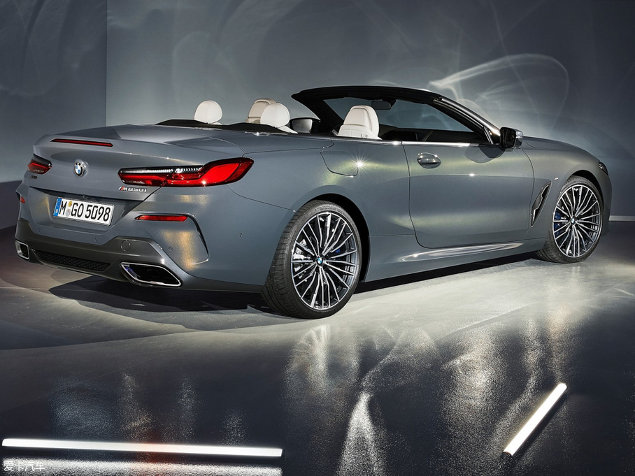 2019R8ϵ M850i xDrive M\b