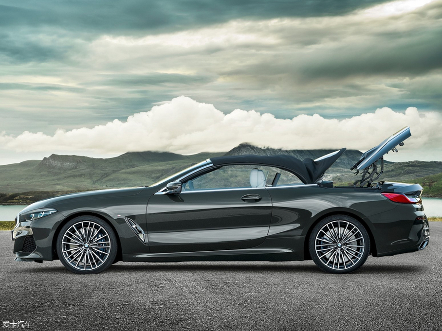 2019R8ϵ M850i xDrive M\b