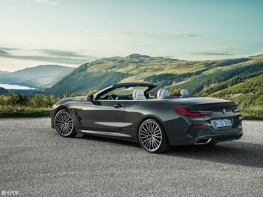 2019R8ϵ M850i xDrive M\b