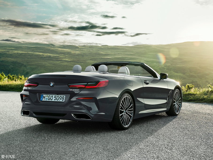 2019R8ϵ M850i xDrive M\b