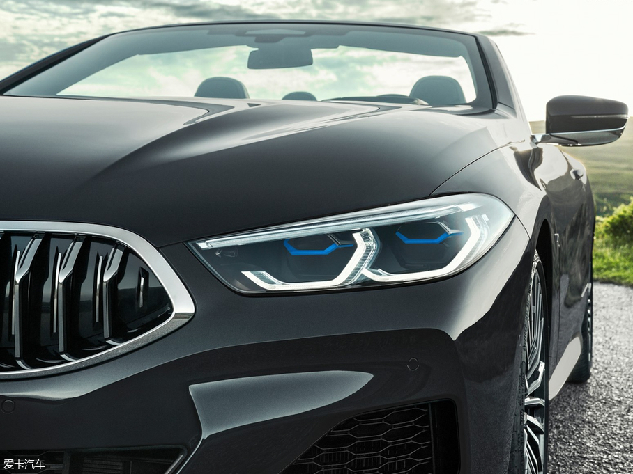 2019R8ϵ M850i xDrive M\b