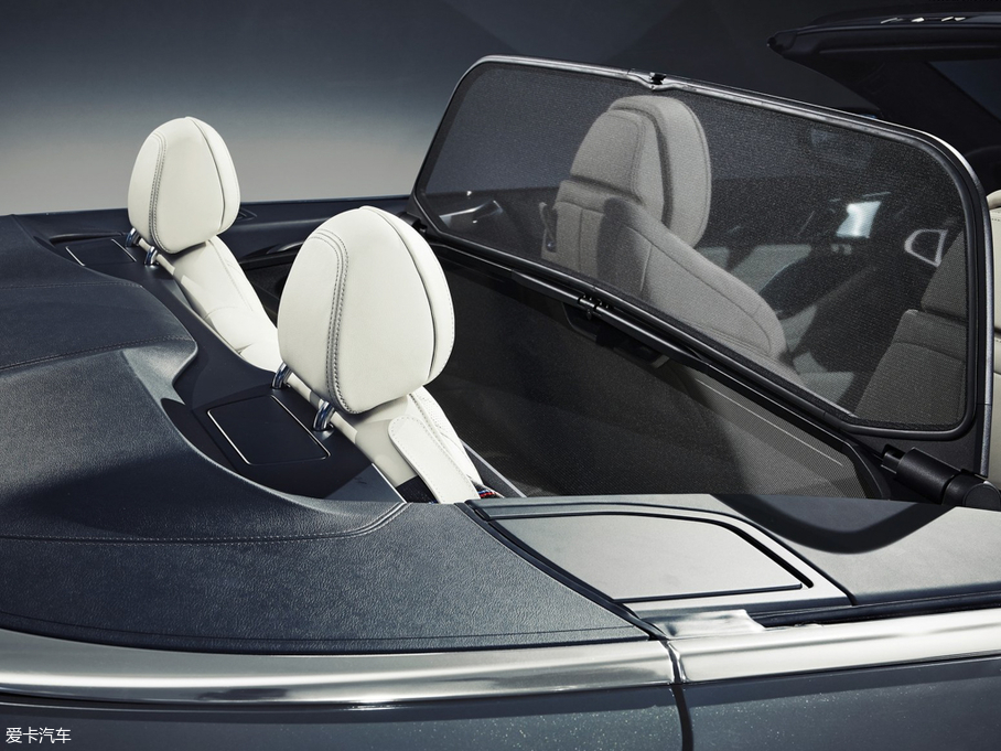 2019R8ϵ M850i xDrive M\b