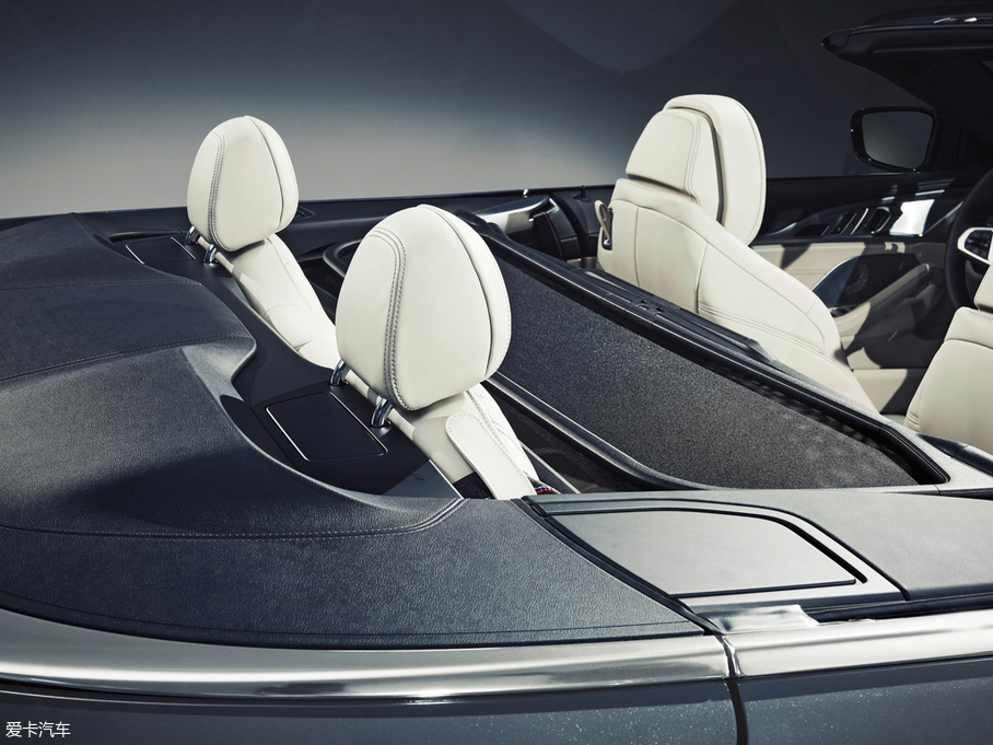 2019R8ϵ M850i xDrive M\b