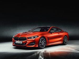 2018款M850i 左前45度