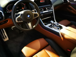 2018款M850i 中控区