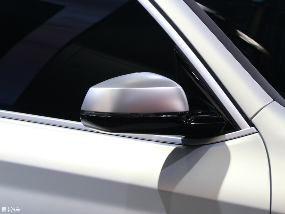 2018RiX3(M) Concept