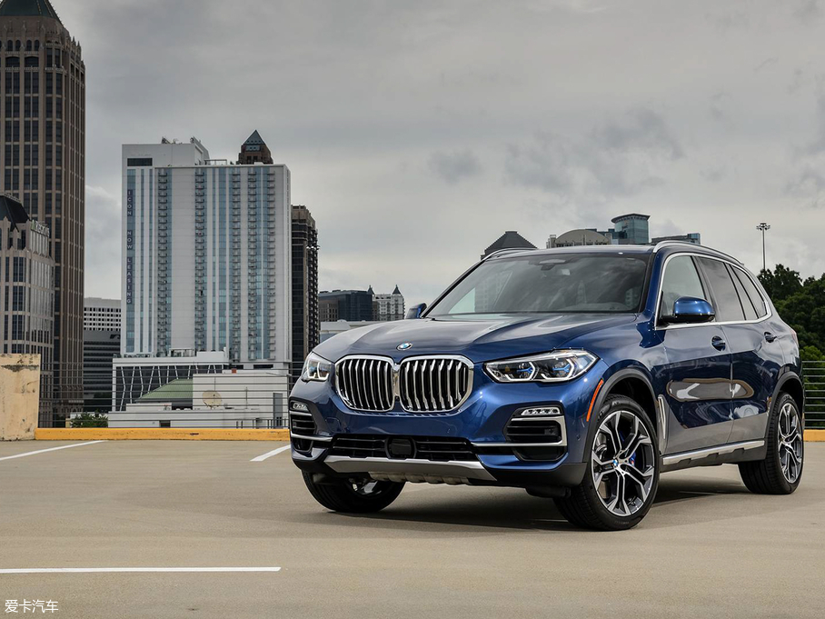 2019��RX5(�M(j��n)��) xDrive40i M�\(y��n)��(d��ng)���b