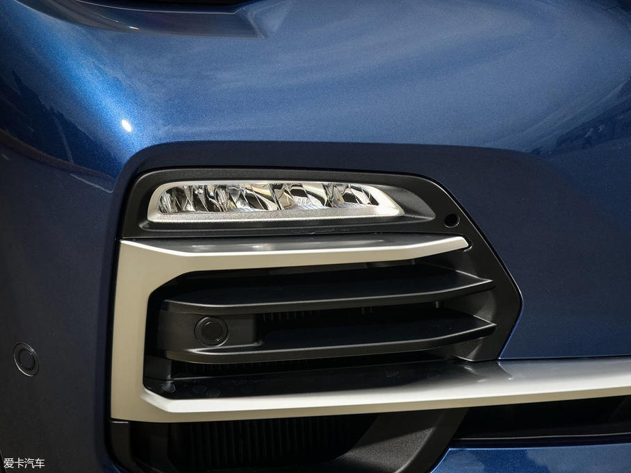 2019RX5(M) xDrive40i M\b