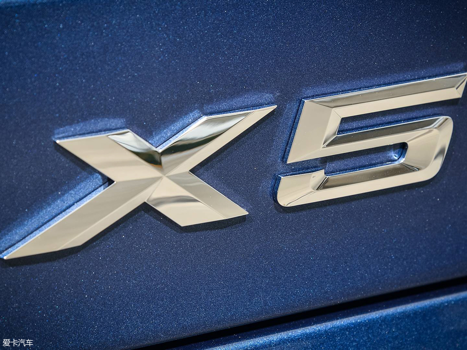 2019RX5(M) xDrive40i M\b