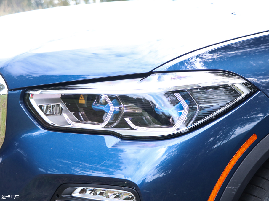 2019��RX5(�M��) xDrive40i M�\�����b