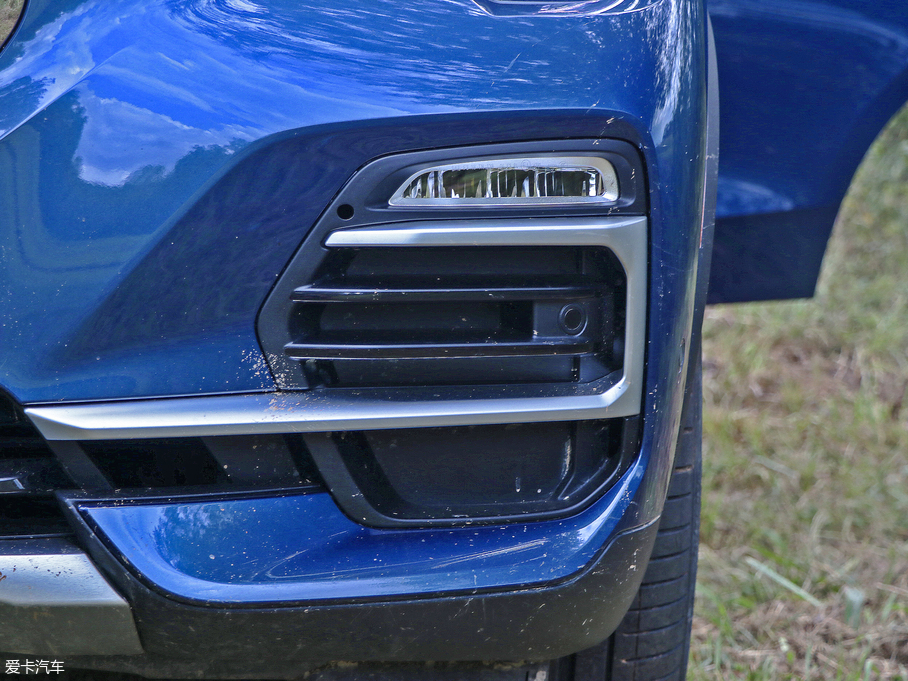 2019RX5(M) xDrive40i M\b